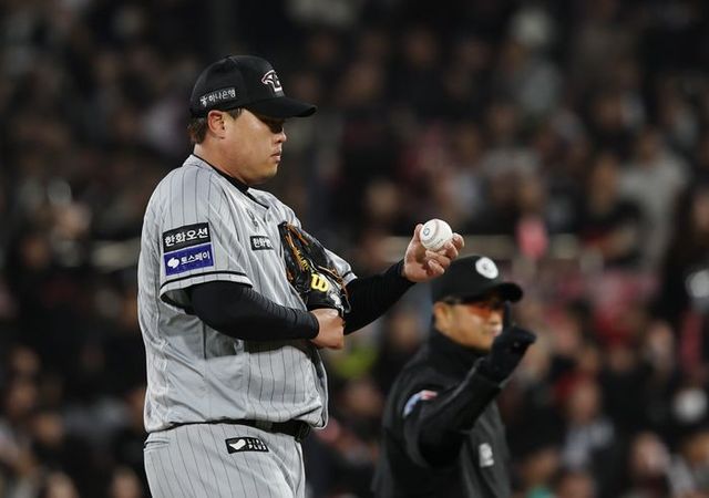 KBO 100승에 1승이 모자란 류현진. ⓒ 뉴시스