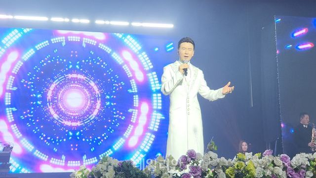 가수 강진 ⓒ골든아워 엔터테인먼트 제공