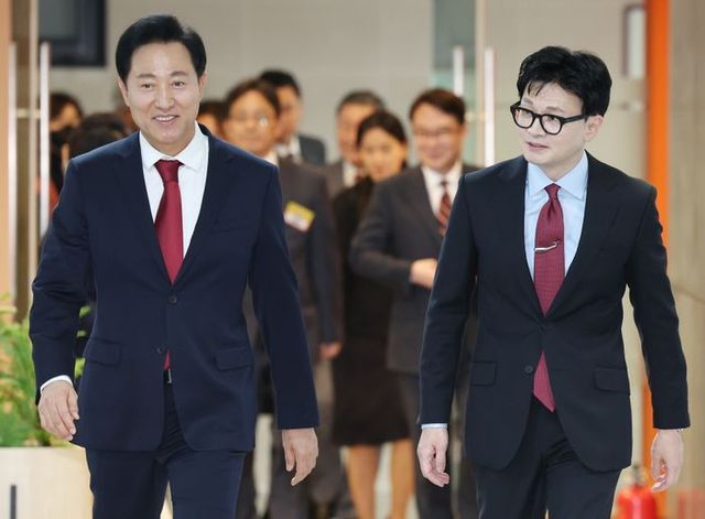 오세훈 서울특별시장(왼쪽)과 한동훈 국민의힘 전 비상대책위원장 ⓒ뉴시스