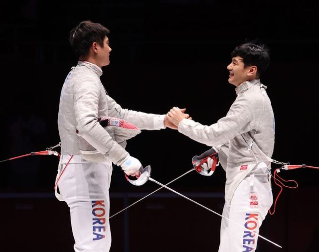 국제경험이 풍부한 남자 사브르 대표팀 오상욱과 구본길. ⓒ 뉴시스