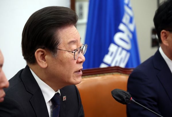 더불어민주당은 거액의 가상자산(암호화폐) 투기 의혹으로 탈당한 김남국 의원을 국회 윤리특별위원회에 제소했다. ⓒ더불어민주당