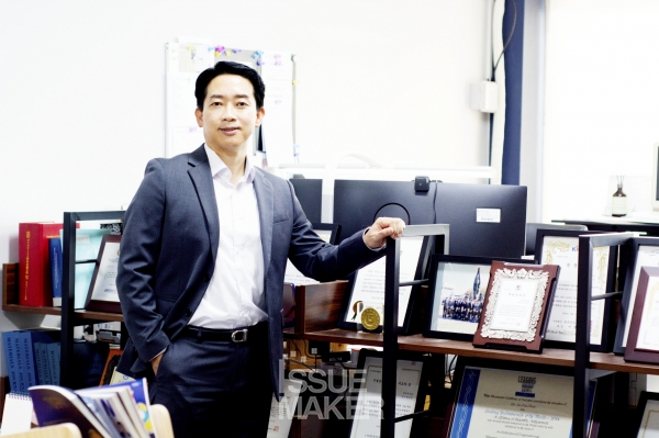 최세진 원광대 건축공학과 교수 / 친환경 융합 건설 재료 시공연구실(사진=임성희 기자)