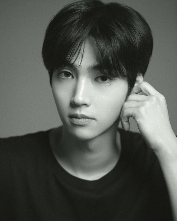 ⓒn.CH엔터테인먼트