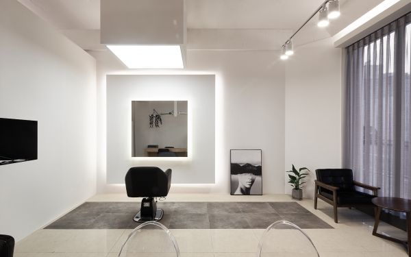 ⓒ 스투디오올라(Studio OLAA)