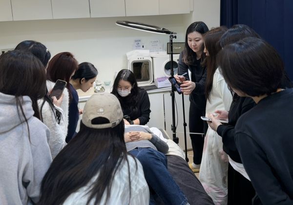 서미지 대표가 개발한 모리바이브 탈모 관리 프로그램은 스트레스와 생활 습관의 변화로 인한 두피 문제에 집중하며, 그 중요성을 사회적으로 부각시키고 있다. ⓒ 모리바이브