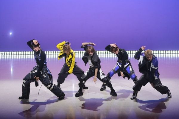 ⓒ토브엔터테인먼트