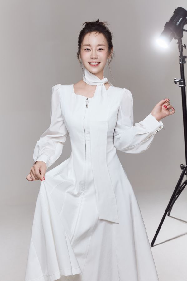 ⓒ 키아라(KIIARA)