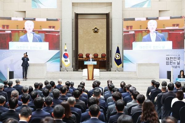 이재명 대통령 당선 이후 더불어민주당은 사법부를 불신하는 여론을 강조하며 ‘사법개혁’ 추진에 나섰다. ⓒ대한민국 법원