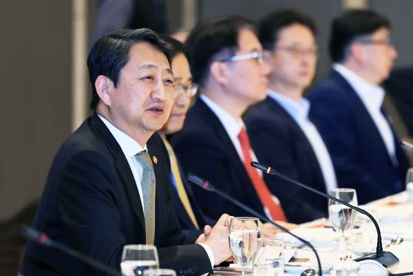 안덕근 산업통상자원부 장관은 “우리가 직면한 통상·공급망 리스크는 민-관이 온 힘을 합쳐 대응해야 한다”고 강조했다. ⓒ산업통상자원부
