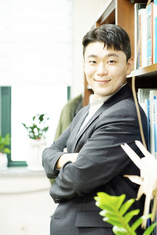 “정확한 과학이 곧 공공의 신뢰를 만든다”라며 이지훈 교수는 “수산용 의약품은 단순히 어류 치료에 그치는 것이 아니라, 결국 국민의 식탁과 직결되는 문제입니다”라고 강조했다.(사진=임성희 기자)