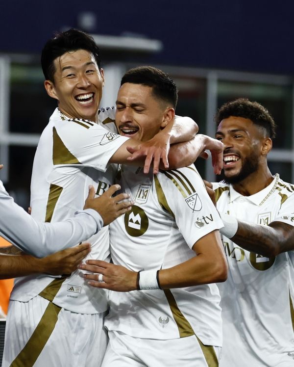 손흥민은 “LAFC에 합류하게 돼 정말 자랑스럽다. 구단 역사의 다음 장을 작성하는 데 기여하고자 왔다”고 소감을 밝혔다. ⓒLAFC 페이스북