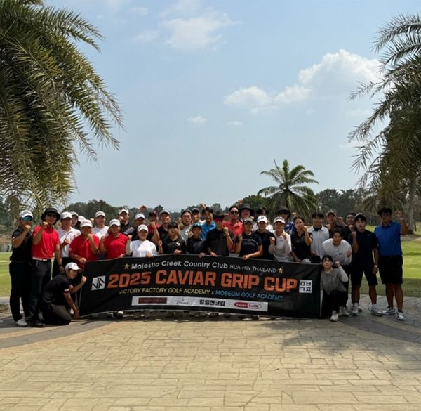 홍대양 대표는 해외 전지훈련 대회개최를 통해주니어부터 1부투어선수까지 선수들의 훈련 환경과 마케팅 구조를 직접 점검하며, 경기력으로 이어질 수 있는 지원 방식을 현장에서 그 답을 찾고있다.ⓒ 포디스포츠