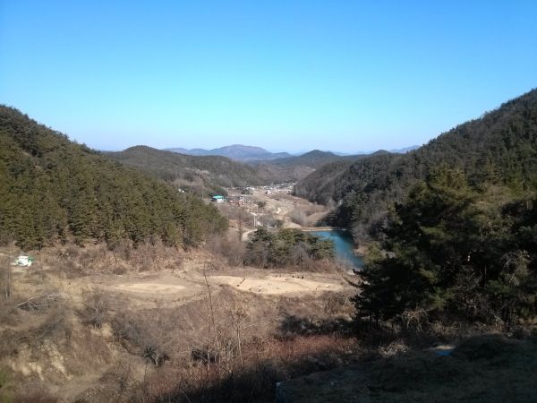 병원조차 없던 경남 마산의 한 시골에서 태어나 농촌과 도시를 오가며 성장한 박동호 대표는 유년 시절의 환경은 스스로 선택하기보다 주어진 조건에 적응하는 법을 먼저 배우게 만든 출발점이었다.ⓒ ㈜넌그럴자격있어