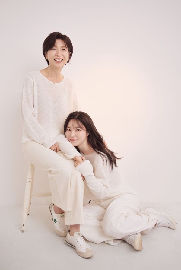 혜성 대표는 어머니를 향한 마음에서 출발해, 부모를 안심하고 맡길 수 있는 공간을 만들겠다는 기준으로 시니어 운동 전문가로서의 길을 넓혀가고 있다. ⓒ 디어마더&라피네필라테스