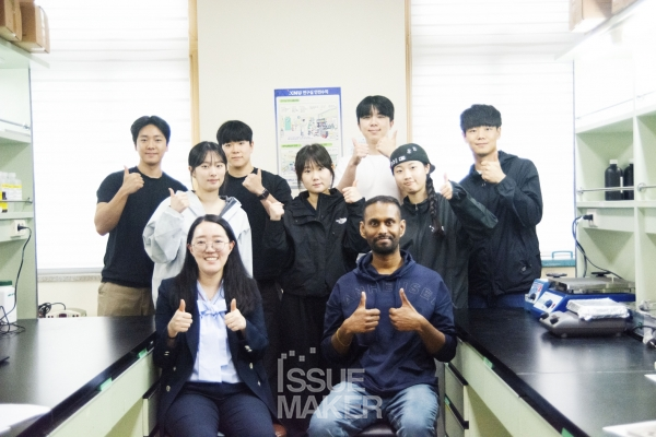 박선영 교수는 융합연구와 더불어 기존에 없던 참신한 아이디어를 발굴하기 위한 기본적인 자세로 학생들에게 ‘틀에 갇히지 않는 융합적 사고와 실패를 두려워하지 않는 태도’를 강조했다.(사진=임성희 기자)