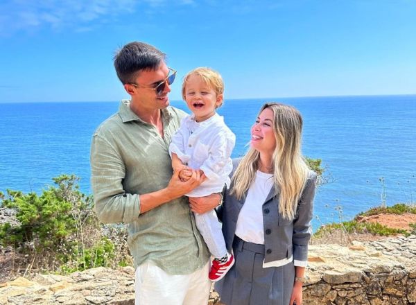 팔리냐는 아내와의 이혼 소송으로 당분간 경기에 집중하지 못할 것으로 보인다. 사진은 팔리냐 가족의 모습. /사진=인스타그램 캡처