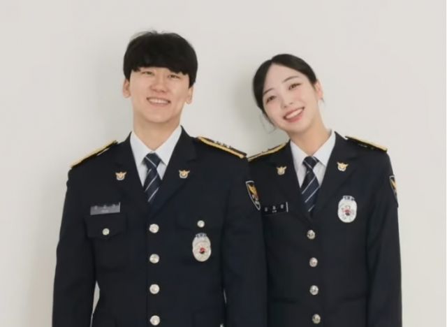 서울경찰청 경무기획과 소속 문강건 경장(왼쪽), 영등포경찰서 당산지구대 소속 김재은 경장/사진=뉴스1 