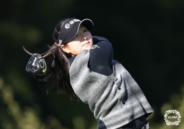 2024시즌 KLPGA 투어 신인상을 조기 확정한 유현조. /사진= KLPGA
