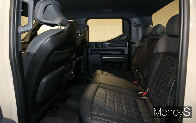 타스만 2열 좌석 활용도에 신경 썼다. /사진=임한별 기자