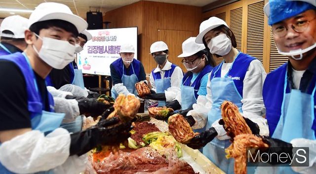 ▲ 조금 힘들지만 맛있게 먹을 이웃생각에 행복합니다