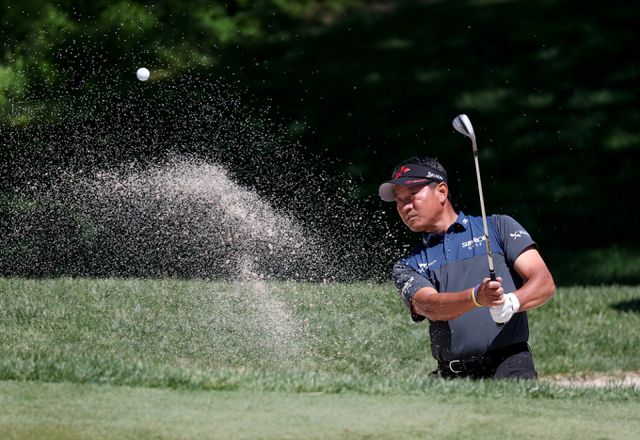 PGA 챔피언스투어가 내년 시즌 총상금 6900만달러(약 952억원) 규모로 열린다. 사진은 PGA 챔피언스투어에서 뛰는 최경주의 KPGA 투어 대회 경기 모습. /사진= KPGA