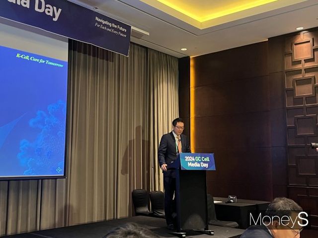 지씨셀의 세포·유전자치료제(CGT) 사업 전략이 주목된다. 사진은 12일 서울 여의도 콘래드 호텔에서 열린 미디어데이에 참석한 제임스박 지씨셀 대표. /사진=김동욱 기자