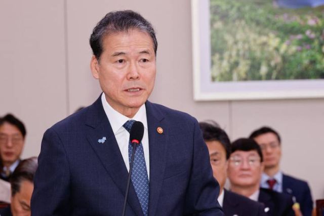 김영호 통일부 장관이 지난 7일 오전 서울 여의도 국회에서 열린 외교통일위원회 제418회국회(정기회) 제4차 전체회의에서 2025년도 예산안 제안설명을 하고 있다./사진=뉴스1