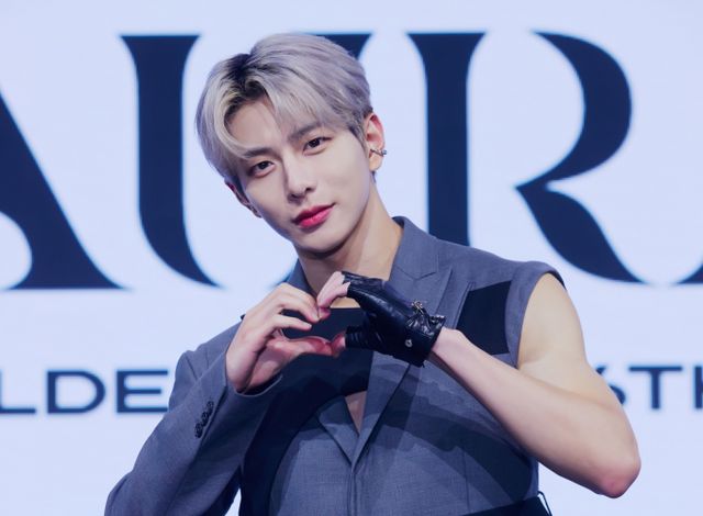 골프채에 맞아 안면이 골절되는 사고를 당했던 그룹 골든차일드 출신 배우 최보민이 손해배상 소송에서 일부 승소했다. 사진은 지난 2022년 서울 광진구 예스24라이브홀에서 진행된 6번째 미니 앨범 '아우라'(AURA) 발매기념 쇼케이스에 참석한 그룹 골든차일드 멤버 최보민. /사진=울림엔터테인먼트 제공