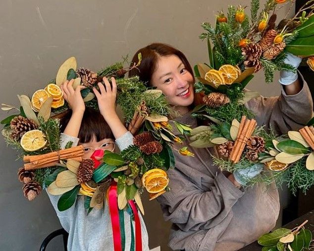 배우 이시영 아들이 다니는 학교에 관심이 쏠리고 있다. /사진=이시영 인스타그램