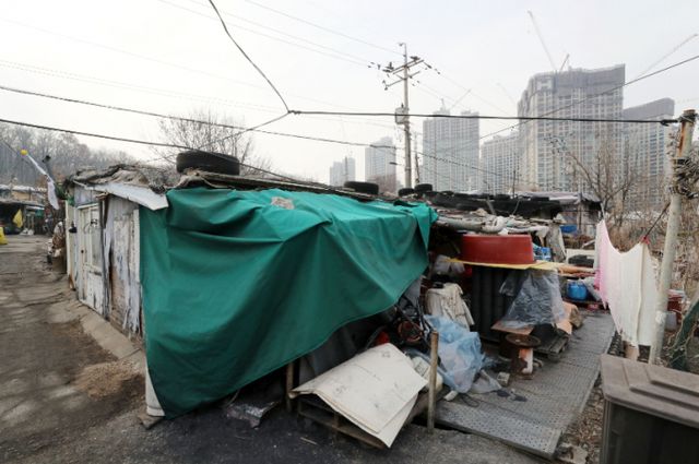 지난해 2월 서울 강남구 구룡마을의 모습. /사진=뉴스1
