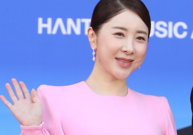 서인영이 이혼사실을 공식 인정했다. 사진은 지난해 2월 '30주년 한터뮤직어워즈 2022' 참석 모습. /사진=뉴스1