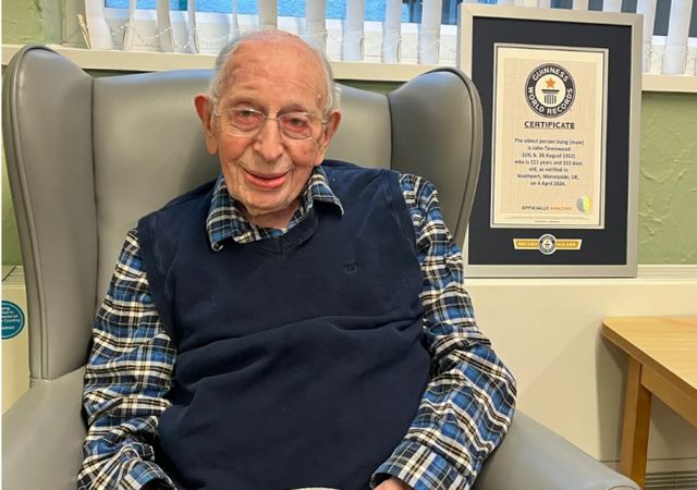 세계 최고령 남성인 영국 존 알프레드 티니스우드 씨가 112세의 나이로 작고했다./사진=USA TODAY