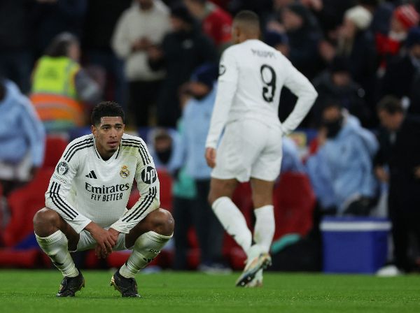 레알 마드리드 감독과 동료들이 이전과 같은 모습을 보여주지 못하고 있는 킬리안 음바페를 감쌌다. 사진은 이날 리버풀과의 경기에 출전한 벨링엄의 모습. /사진=로이터