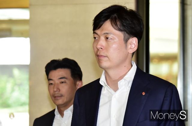 신동빈 롯데그룹 회장의 장남 신유열 롯데지주 미래성장실장 전무가 부사장으로 승진했다. 신유열 부사장이 지난 7월19일 서울 송파구 잠실동 롯데호텔월드에서 진행된 2024 하반기 롯데 VCM(Value Creation Meeting)에 참석하고 있다. /사진=임한별 기자