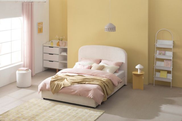 현대백화점그룹 계열 가구·매트리스 전문기업 지누스가 올해 3분기 매출이 전년대비 23.2% 증가한 2729억원으로 잠정 집계됐다고 4일 공시했다. 올 9월 지누스가 새롭게 선보인 저상형 프레임 '퍼프' 이미지. /사진=지누스