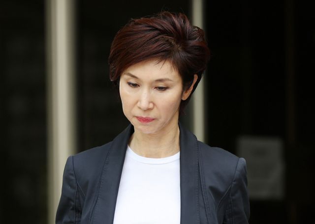 노소영 아트센터 나비 관장이 지난 4월16일 오후 서울 서초구 고등법원에서 열린 최태원 SK그룹 회장과의 이혼 관련 항소심 변론을 마친 뒤 법원을 나서고 있다. / 사진=뉴스1 박지혜 기자 /사진=(서울=뉴스1) 박지혜 기자