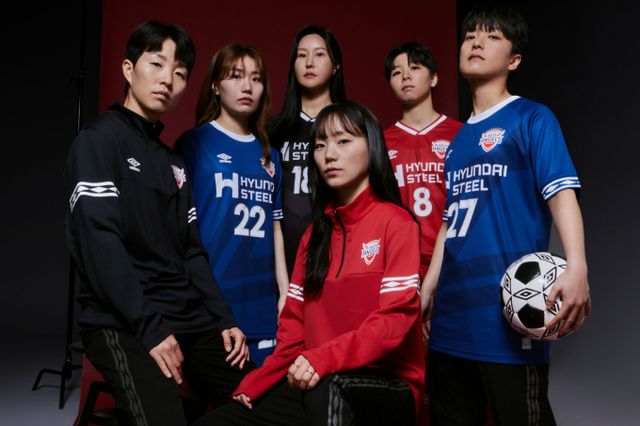 현대제철 레드엔젤스가 감독 공개 채용에 나섰다. /사진=현대제철