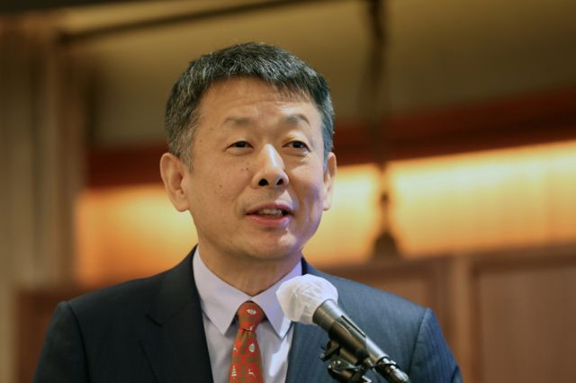 김광일 MBK파트너스 부회장이 10일 서울 중구 롯데호텔에서 '고려아연 지배구조 개선과 주주가치 회복 방안‘을 주제로 기자간담회를 하고 있다. / 사진=뉴스1 황기선 기자 /사진=(서울=뉴스1) 황기선 기자