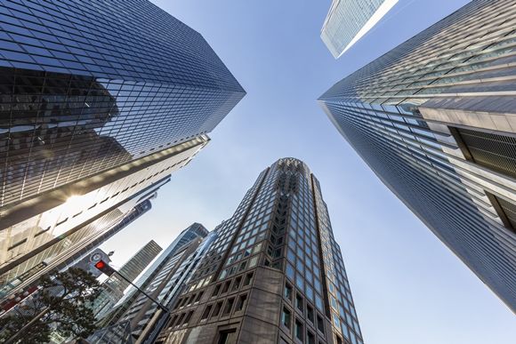 연말 정치적 불확실성이 지속되면서 회사채 시장에 불안감이 커지고 있다./사진=이미지투데이 