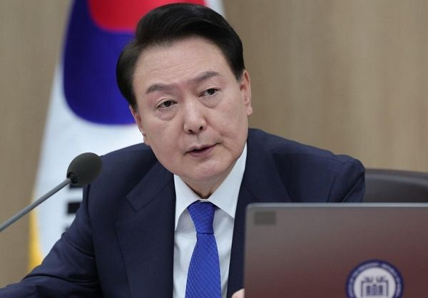 윤석열 대통령이 용산 대통령실 청사로 출근해 약 30분 머무른 것으로 알려졌다. 사진은 2023년 11월28일 윤석열 대통령이 용산 대통령실 청사에서 열린 제50회 국무회의를 주재하며 모두발언을 하는 모습. /사진=뉴스1