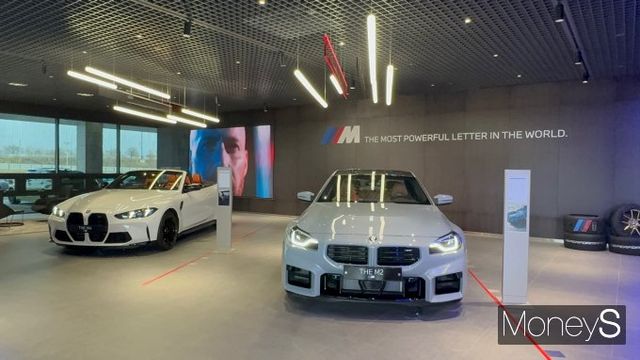 전시의 마지막은 M시리즈가 전시된 M존이다./사진=정연 기자