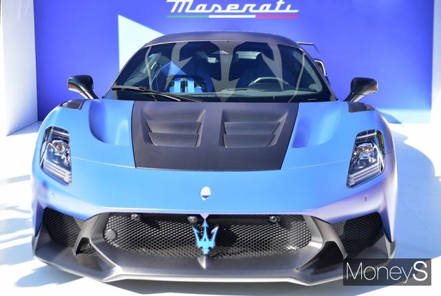 ▲ 국내 첫 선보인 GT2 스타라달레