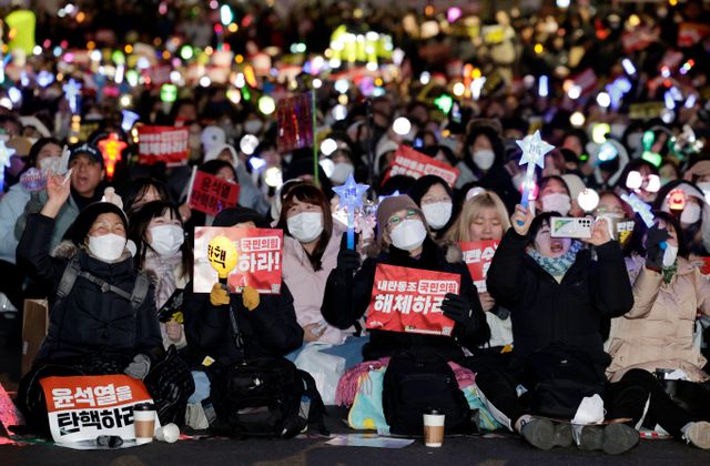윤석열 대통령에 대한 두 번째 탄핵소추안 표결이 오는 14일 예정된 가운데, 윤 대통령 탄핵 투표 현황을 정리한 사이트가 등장했다./사진=뉴시스