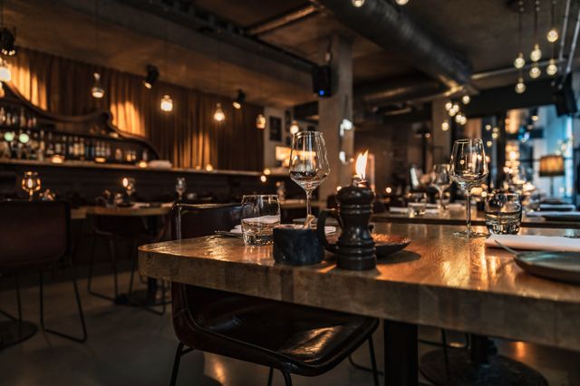 한 식당이 크리스마스를 앞두고 돌연 가격을 5만원 올려 받아 뭇매를 맞고 있다. 사진은 기사 본문과 무관한 자료사진. /사진=이미지투데이