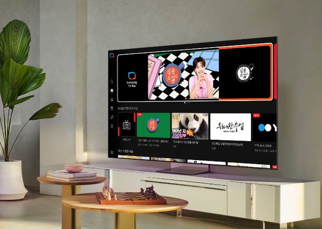 삼성전자가 삼성 TV 플러스 사용자에게 김태호 PD 유튜브 채널 'TEO 테오'의 인기 토크 콘텐츠 '살롱드립'을 선보인다. /사진=삼성전자