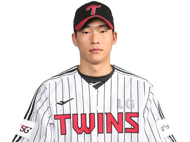 LG트윈스 내야수 김유민이 음주운전으로 1년의 자격 정지 징계를 받았다. 사진은 LG트윈스 소속 내야수 김유민. /사진=LG트윈스 홈페이지