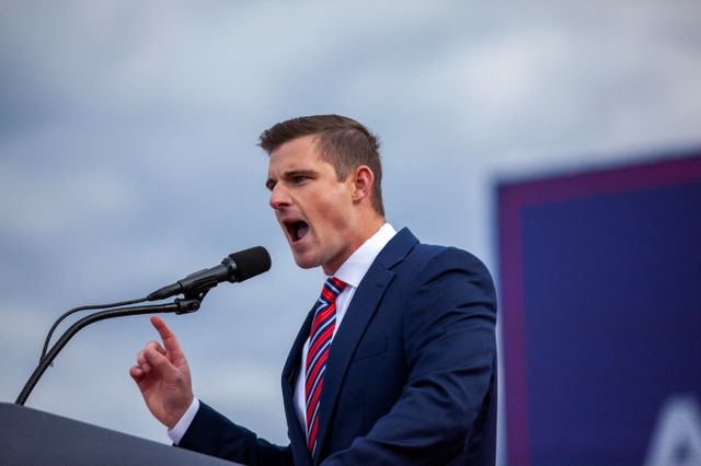 도널드 트럼프 미국 대통령 당선인이 디지털자산위원장에 27세 보 하인스를 지명했다. 사진은 2022년 4월9일 미국 노스캐롤라이나주에서 연설 중인 보 하인스의 모습. /사진=로이터