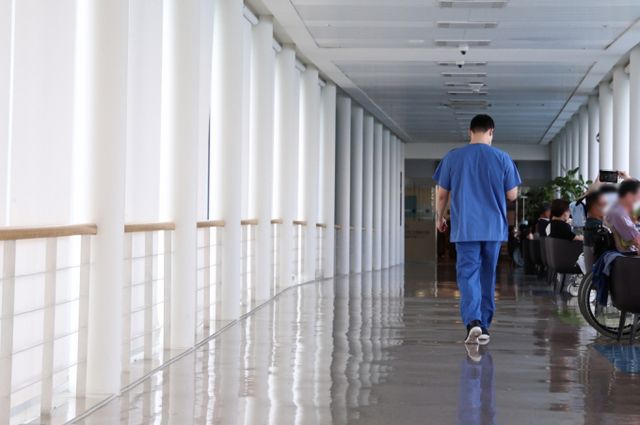 환자의 주민등록번호를 도용해 마약 성분이 포함된 수면제를 불법 처방받아 투약한 간호사가 징역형의 집행유예 선고를 받았다. 사진은 내용과 관련 없음. /사진=뉴스1