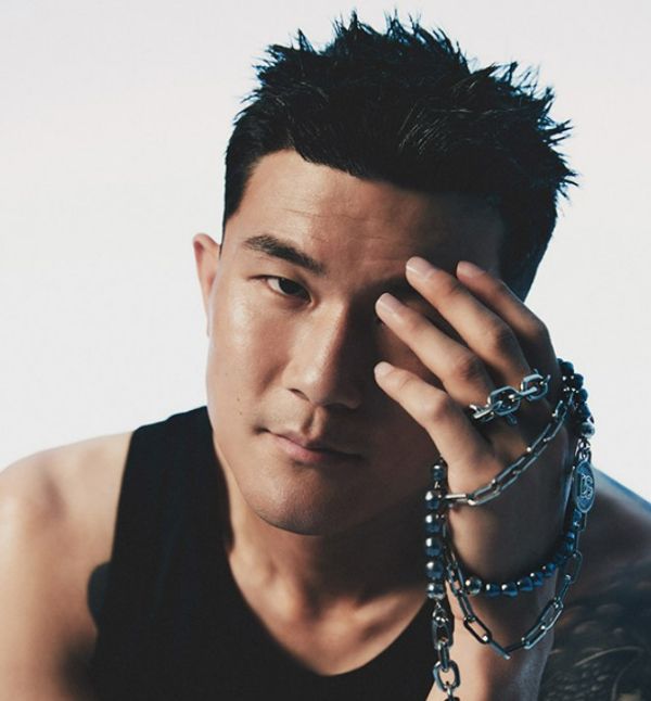 바이에른 뮌헨의 김민재가 나폴리 시절 '괴물'의 폼을 되찾아가고 있다. /사진=아레나 옴므 플러스 갈무리