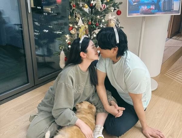 내년 6월 결혼식을 올릴 예정인 서동주가 예비 신랑을 공개했다. 사진은 서동주와 예비 신랑의 모습. /사진=서동주 인스타그램 캡처